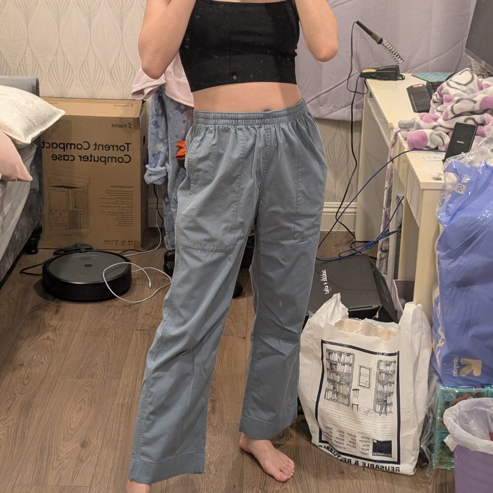 Patagonia Women's Hiking/Casual Pants - Picture 2 of 4